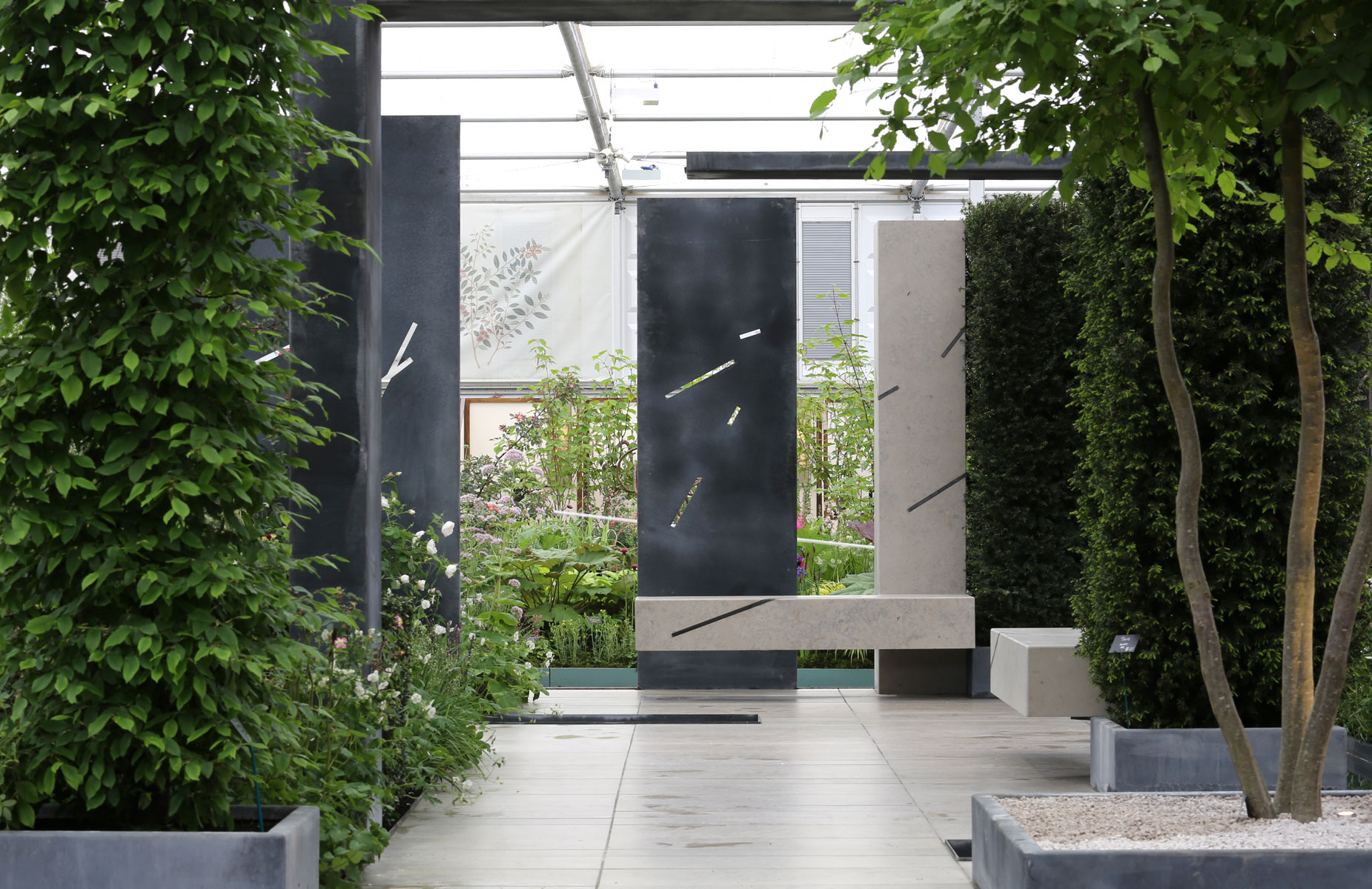 Colm Joseph Gardens - RHS Chelsea Flower Show modern landscape design